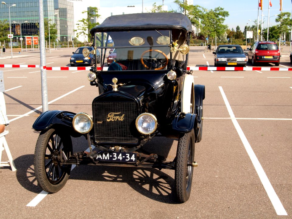 Ford T AM-34-34 picA