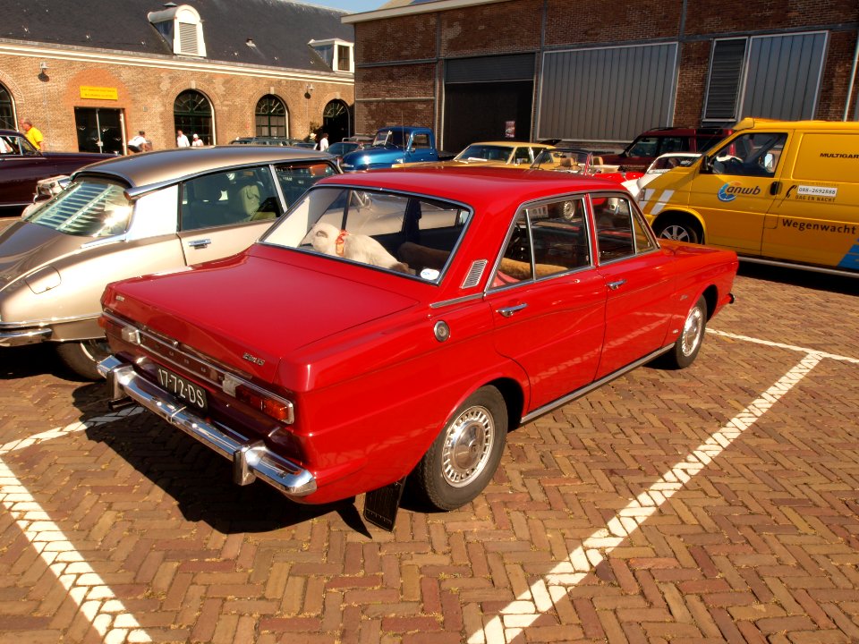 Ford Taunus 15M TS (1967), Dutch license registration 17-72-DS pic1