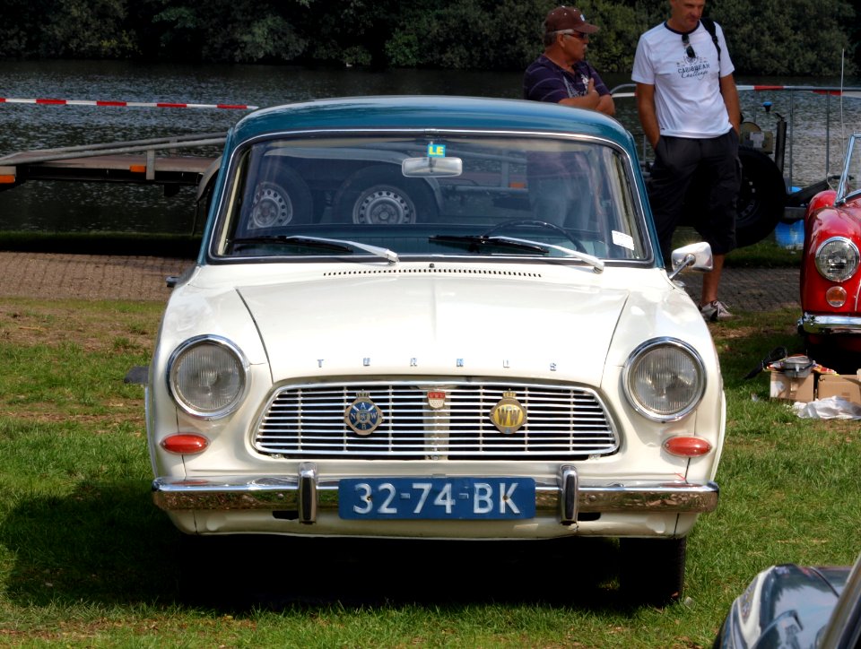 Ford Taunus 12M P4 TS at the Autotron, dutch licence registration 32-74-BK p3