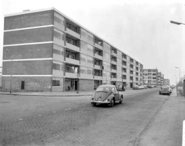 Flatgebouwen, straatbeelden, Bestanddeelnr 919-6978