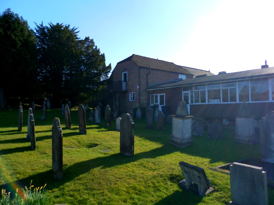 Forest Fold Baptist Church, London Road, Crowborough (March 2011) (Churchyard) (3)
