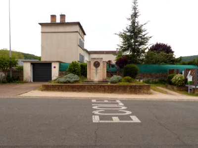 Fleurieu-sur-Saône - Avenue Philibert Gaillard - Monument à la mémoire de Philibert Gaillard 01