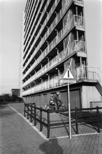 Flats in Limburgse Eygelshoven moet worden gesloopt wegen gebruik ondeugdelijk m, Bestanddeelnr 928-9232