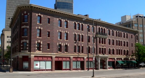 Flatiron Hotel (Omaha) from S 1