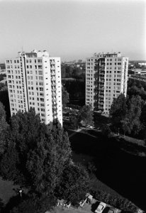 Flats in slechte toestand in Den Haag de flats in Den Haag, Bestanddeelnr 933-1135 photo