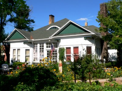 Flagstaff, Arizona 215 N Leroux from E 1