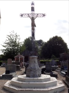 Flamanville (Seine-Mar.) croix du cimetière
