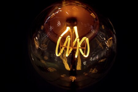 Lights burning lamp