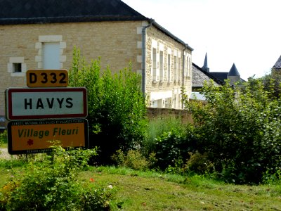 Flaignes-Havys (Ardennes) city limit sign Havys