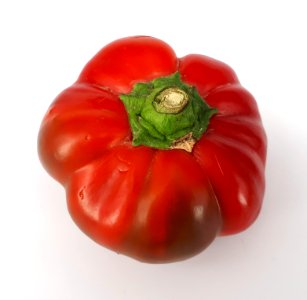 Flat red bell pepper 2017 C1