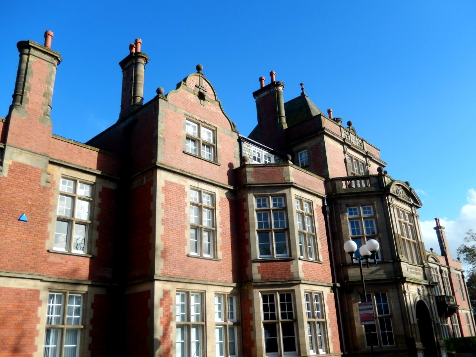 Fleming Memorial Hospital façade