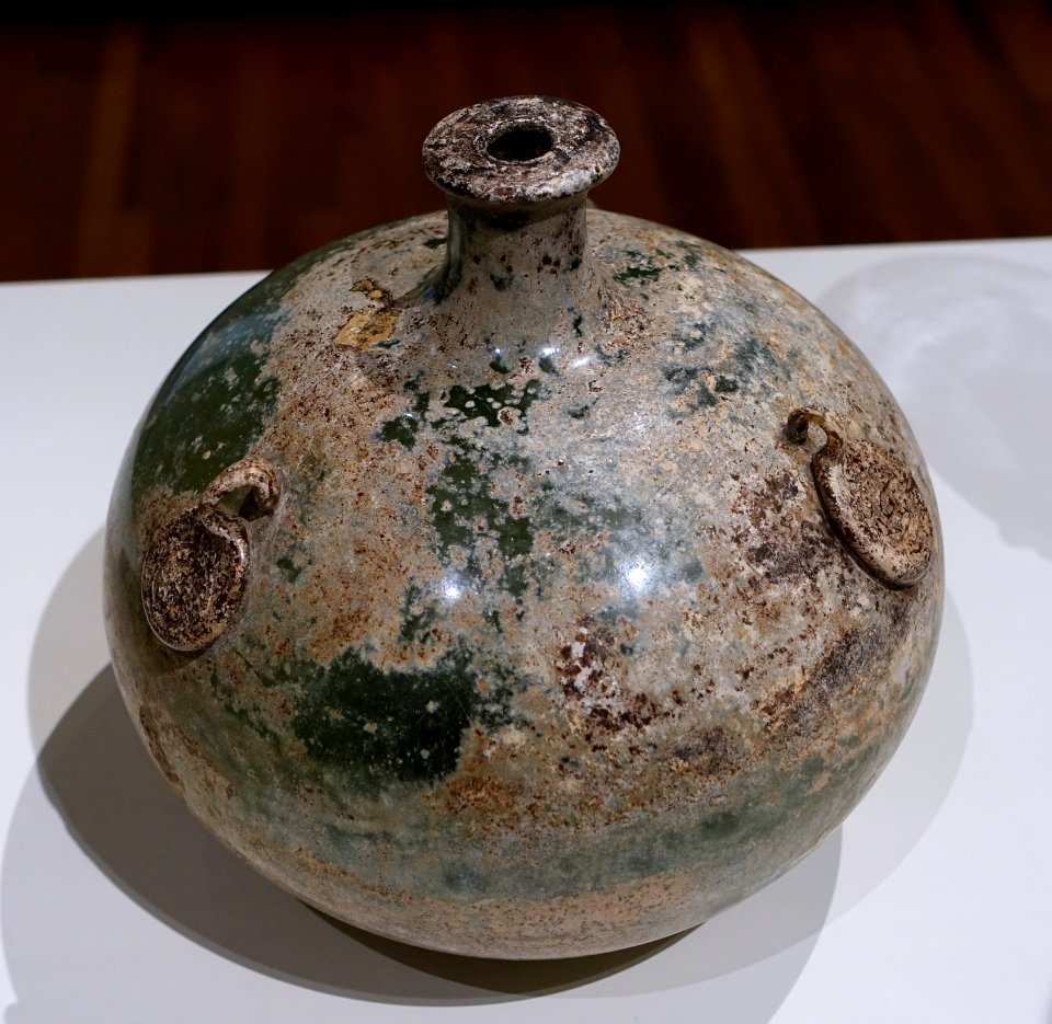Flask signed Abu Ja'far al-Mu'ammar, probably Iran, 11th century AD, glass - Aga Khan Museum - Toronto, Canada - DSC06394