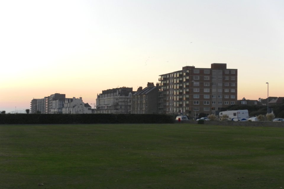 Flats on Kingsway, Hove (September 2011)