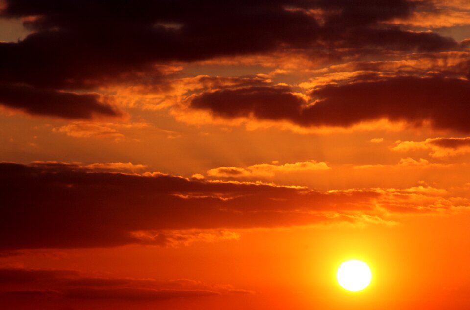 Dark clouds abendstimmung setting sun