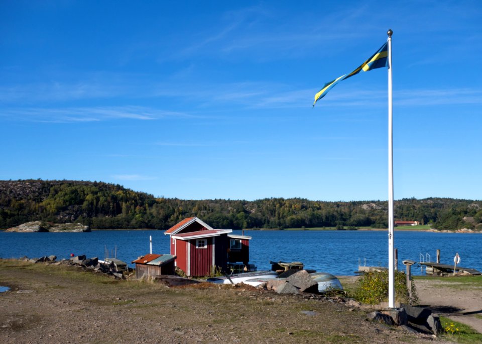 Flagpole at Loddebo