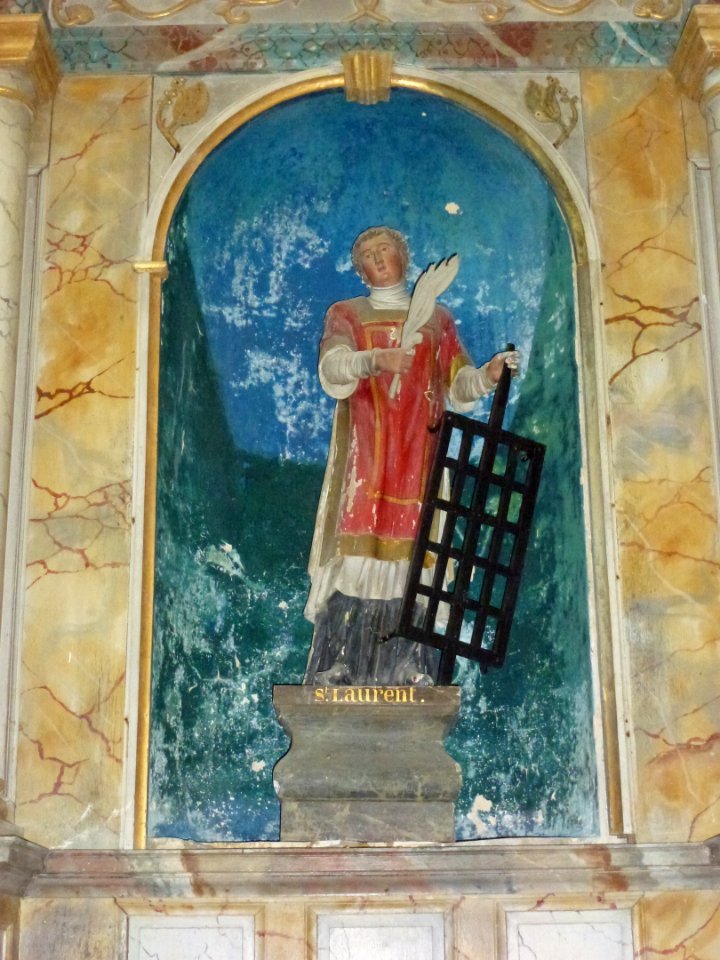 Flaignes (Ardennes) église, statue Saint Laurent