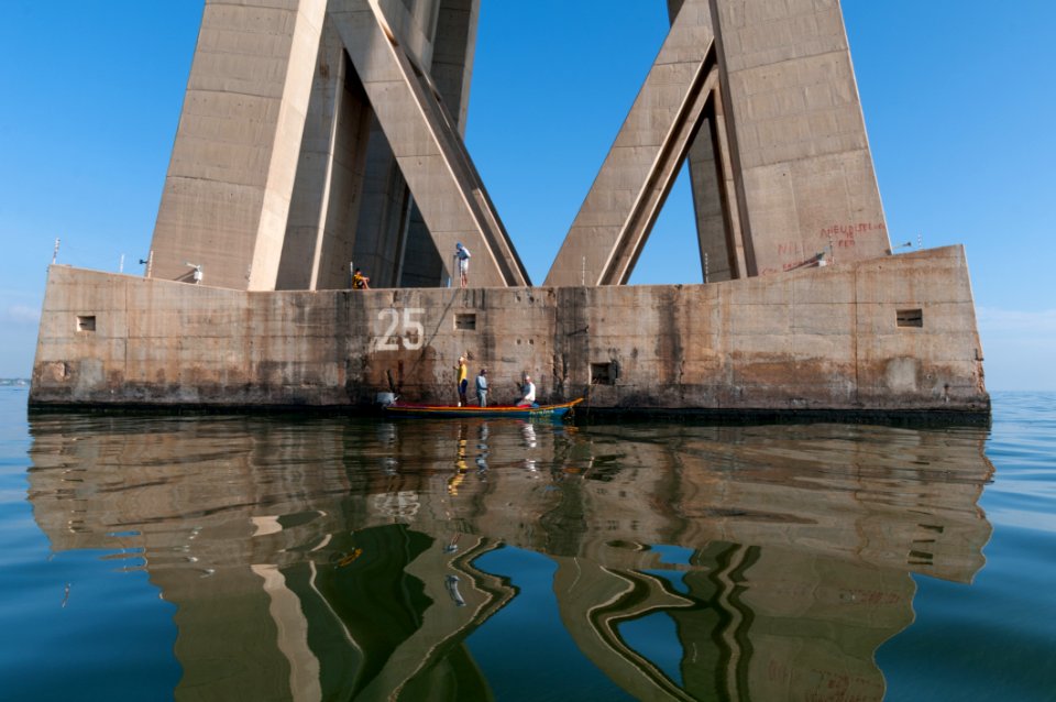 Fishermen pile Bridge over Lake Maracaibo