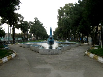 Fish statue - barrier of Jomhouri blv - Nishapur 02