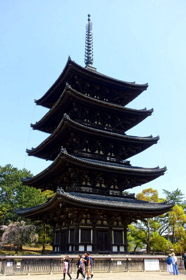 Five-storied Pagoda - Kofukuji - Nara, Japan - DSC07523
