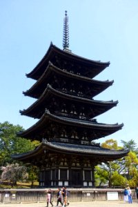 Five-storied Pagoda - Kofukuji - Nara, Japan - DSC07523
