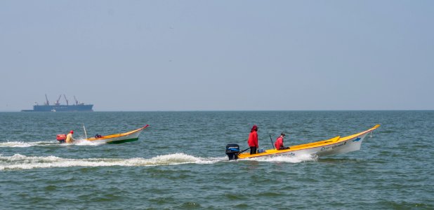Fishermen in ports of Altagracia