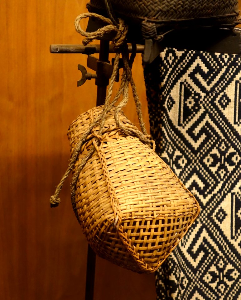 Fish basket, Lu - Vietnam Museum of Ethnology - Hanoi, Vietnam - DSC02896