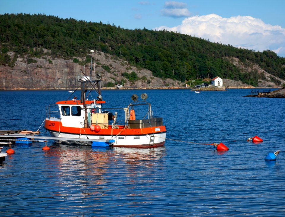 Fishing boat in Holma marina