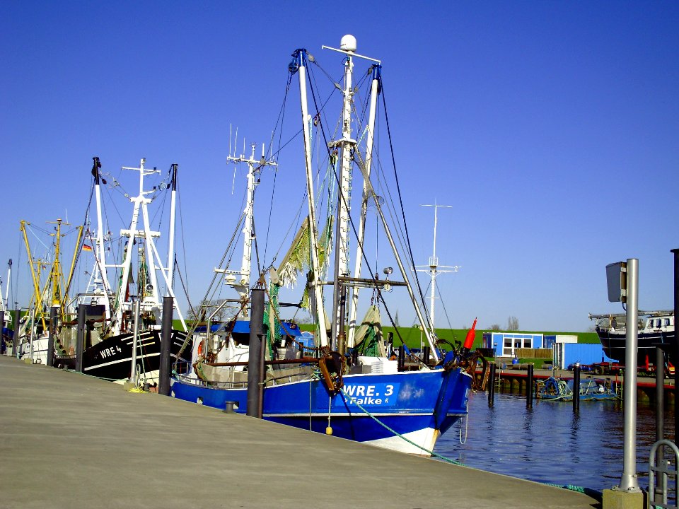 Fishing boats in Wremen 1