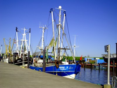 Fishing boats in Wremen 1