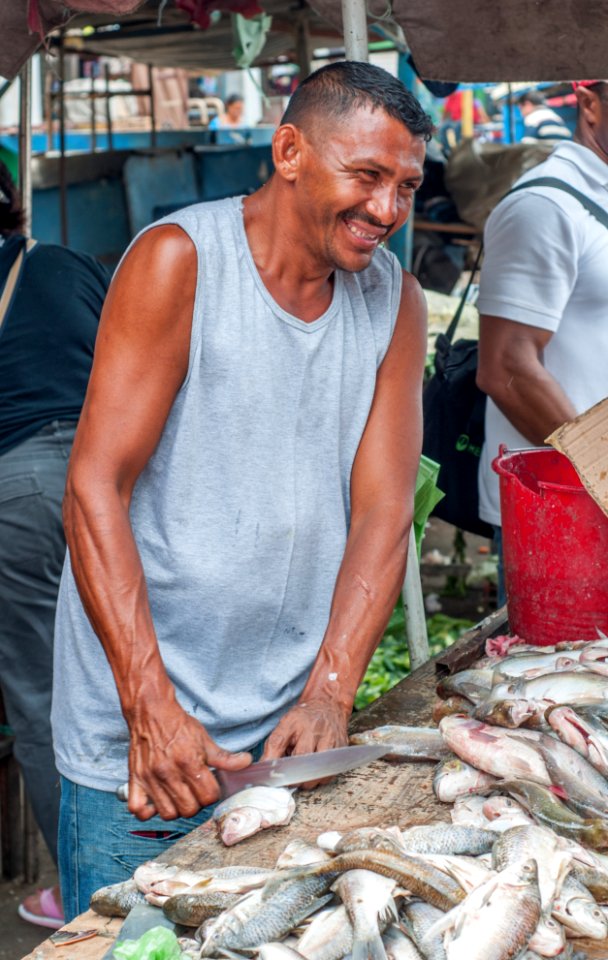 Fishmonger flaking