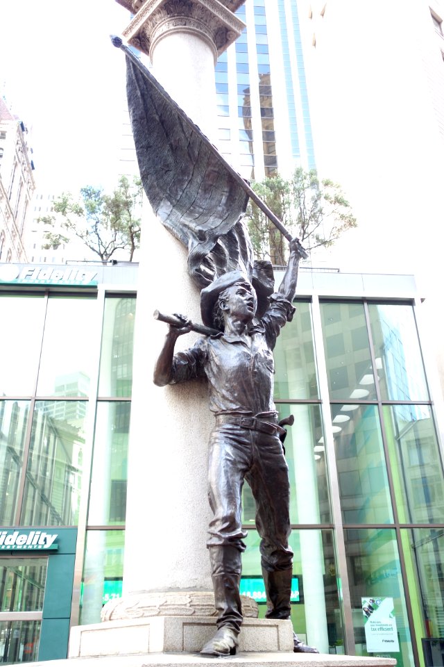 Flag waver - Admission Day Monument - San Francisco - DSC03533