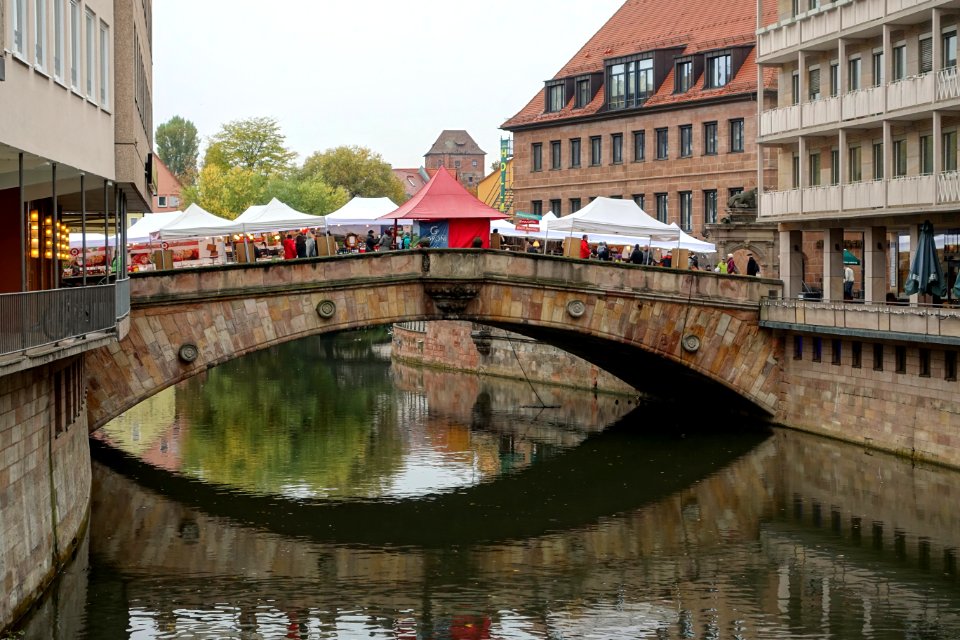 Fleischbrücke from Museumsbrücke - Nuremberg, Germany - DSC01751