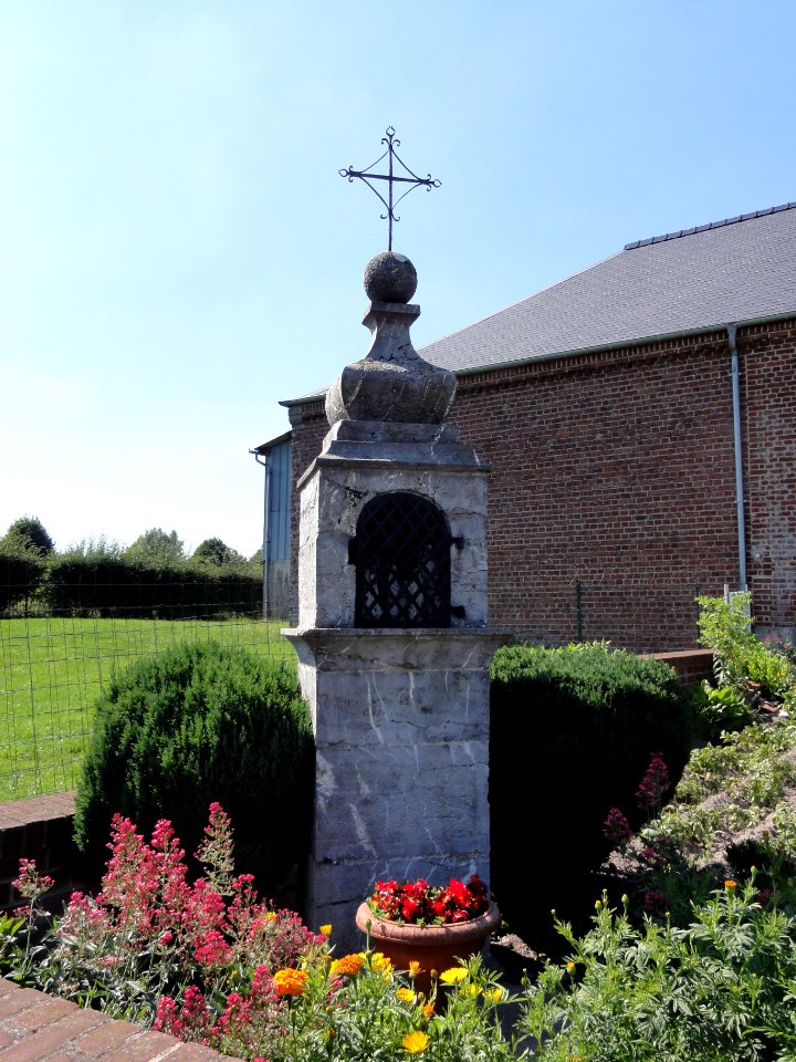 Floyon (Nord, Fr) chapelle à Plouy