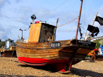 Fishing boats at Hastings 03