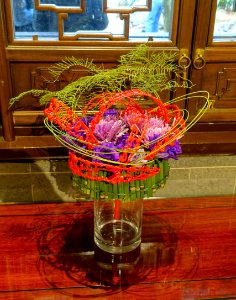 Floral arrangement - Lan Su Chinese Garden - Portland, Oregon - DSC01447