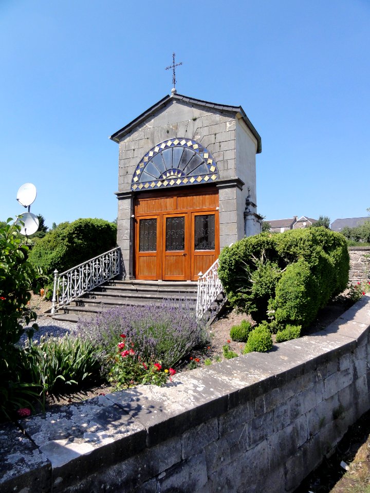 Floyon (Nord, Fr) chapelle de la bienfaitrice des pauvres