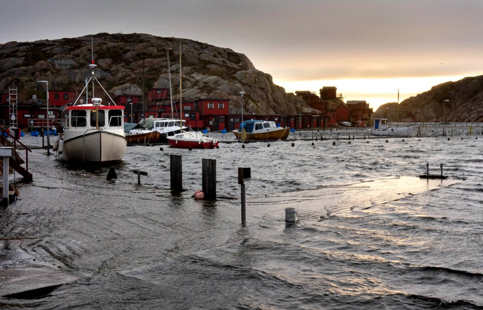 Flooded jetties in Valbodalen harbor during Storm Ciara 2