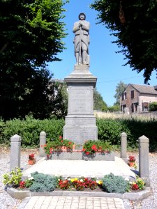 Floyon (Nord, Fr) monument aux morts