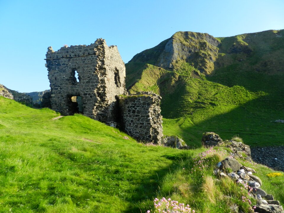 Ireland kinbane castle green castle