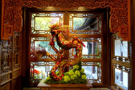 Floral arrangement - Lan Su Chinese Garden - Portland, Oregon - DSC01270