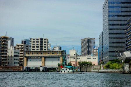 Floodgates - Sumida River, Tokyo, Japan - DSC06289