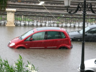 Flood - Via Marina, Reggio Calabria, Italy - 13 October 2010 - (38)