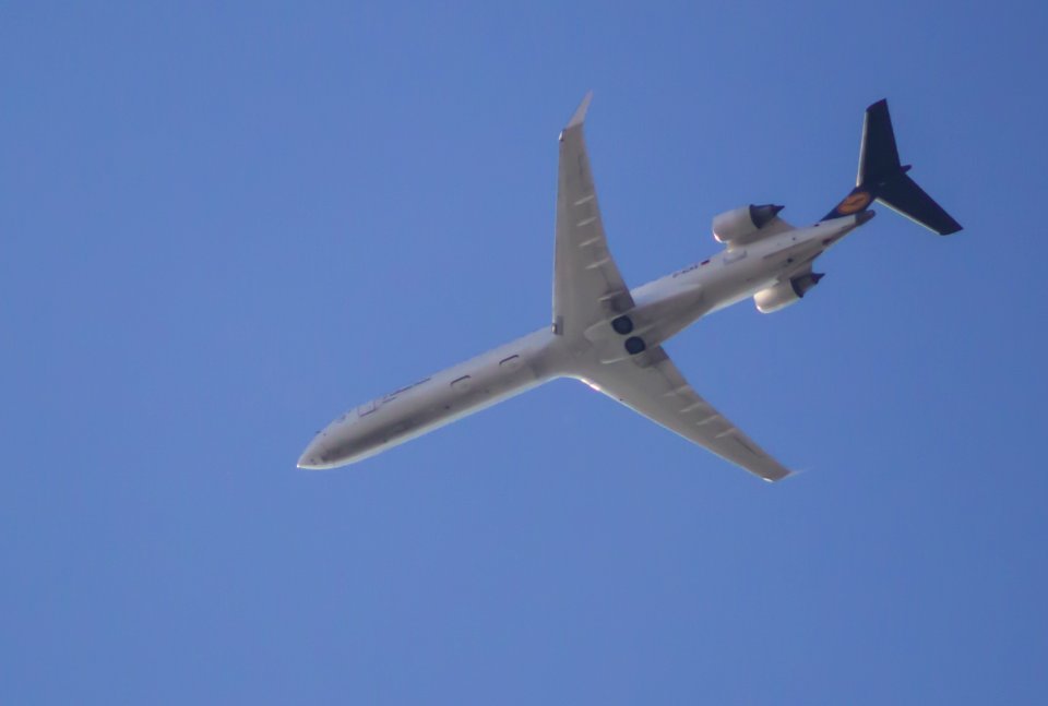 Flugzeug Lufthansa D-ACKE