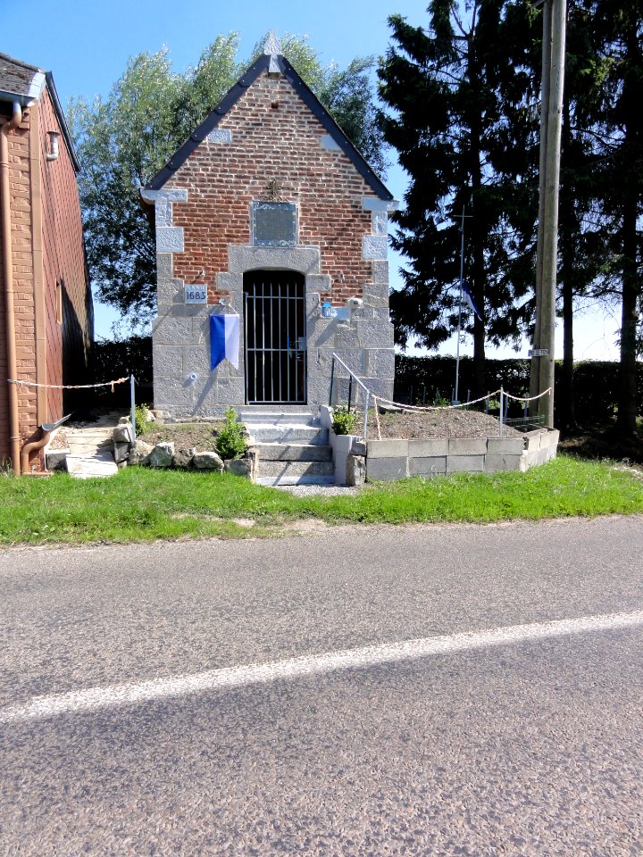 Floyon (Nord, Fr) chapelle N.D. de Foy, rue du Plouy
