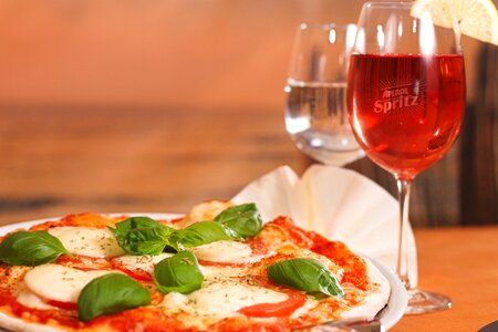 Eat aperol spritz