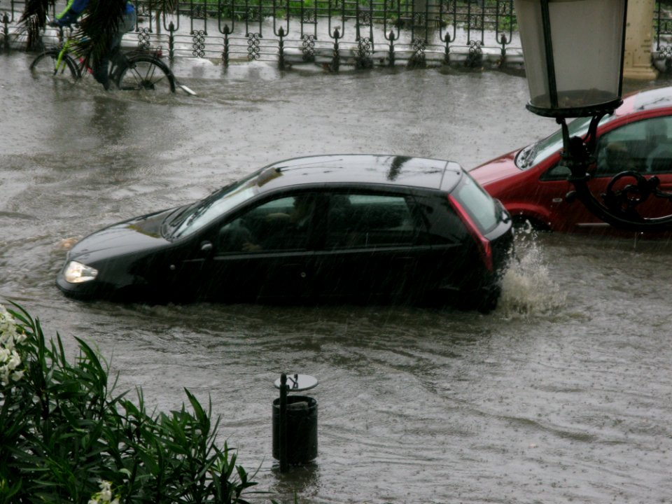 Flood - Via Marina, Reggio Calabria, Italy - 13 October 2010 - (8)
