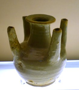 Flower vase, China, Yutang kiln, Song dynasty, 960-1279 AD, blue-glazed ceramic - Sichuan Provincial Museum - Chengdu, China - DSC04195