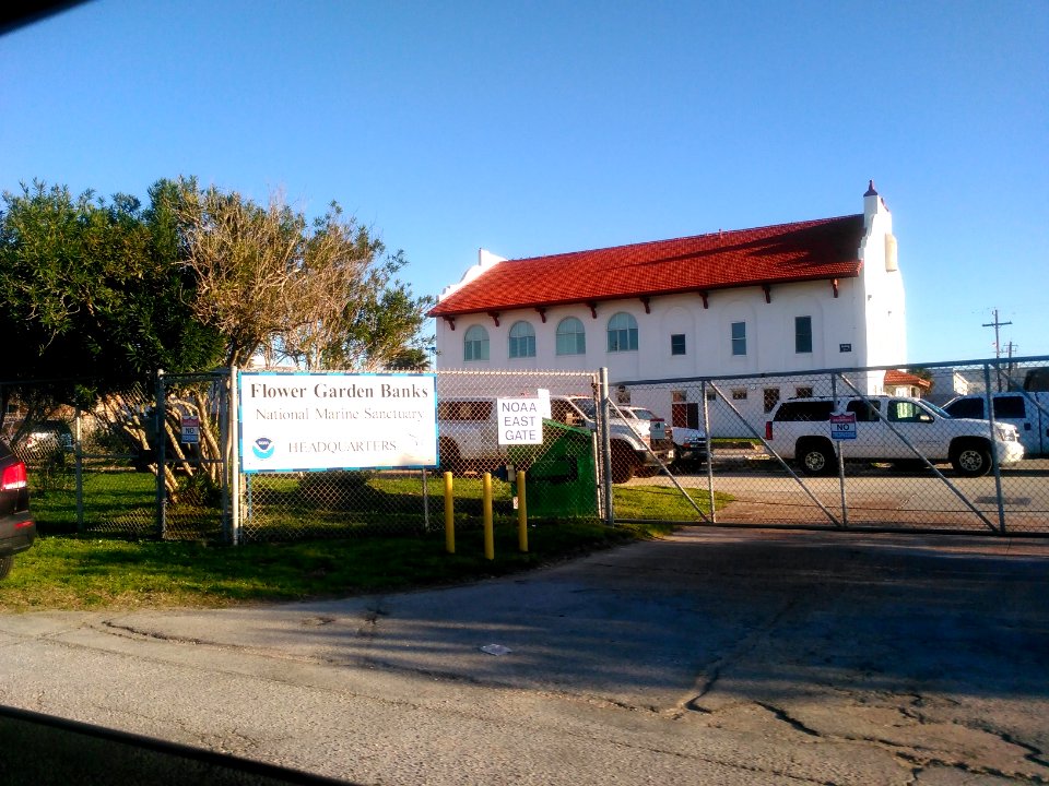 FlowerGardenBanksSanctuaryHQ