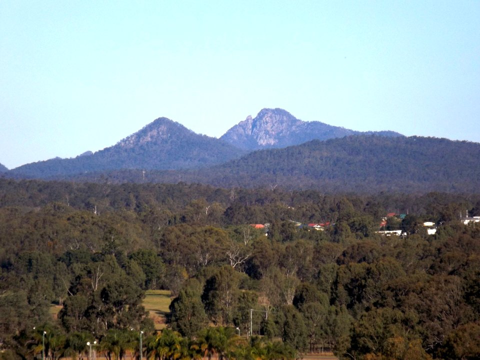 Flinders Peak from Ipswich, Queensland