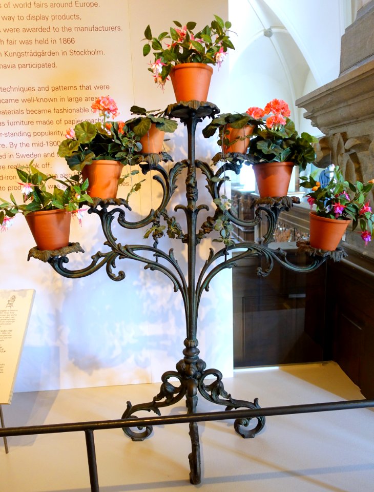 Flower stand, probably made at Ludwigsberg's mechanical workshop, 1860s-1870s, iron - Nordiska museet - Stockholm, Sweden - DSC09831